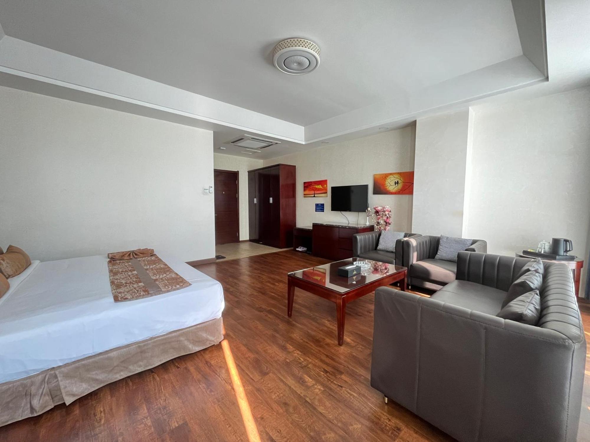 Nanjing Hotel Lugogo Kampala Exterior photo
