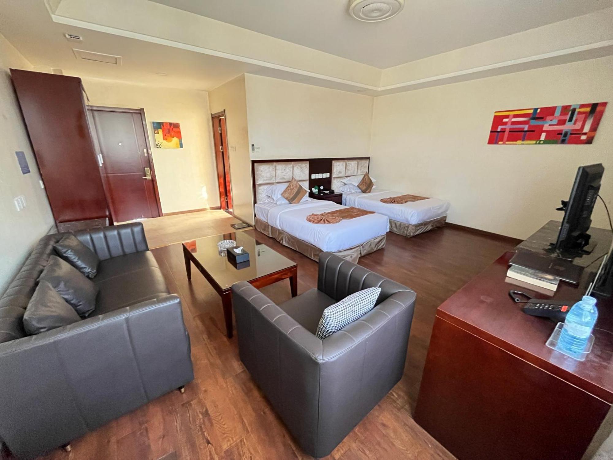 Nanjing Hotel Lugogo Kampala Exterior photo